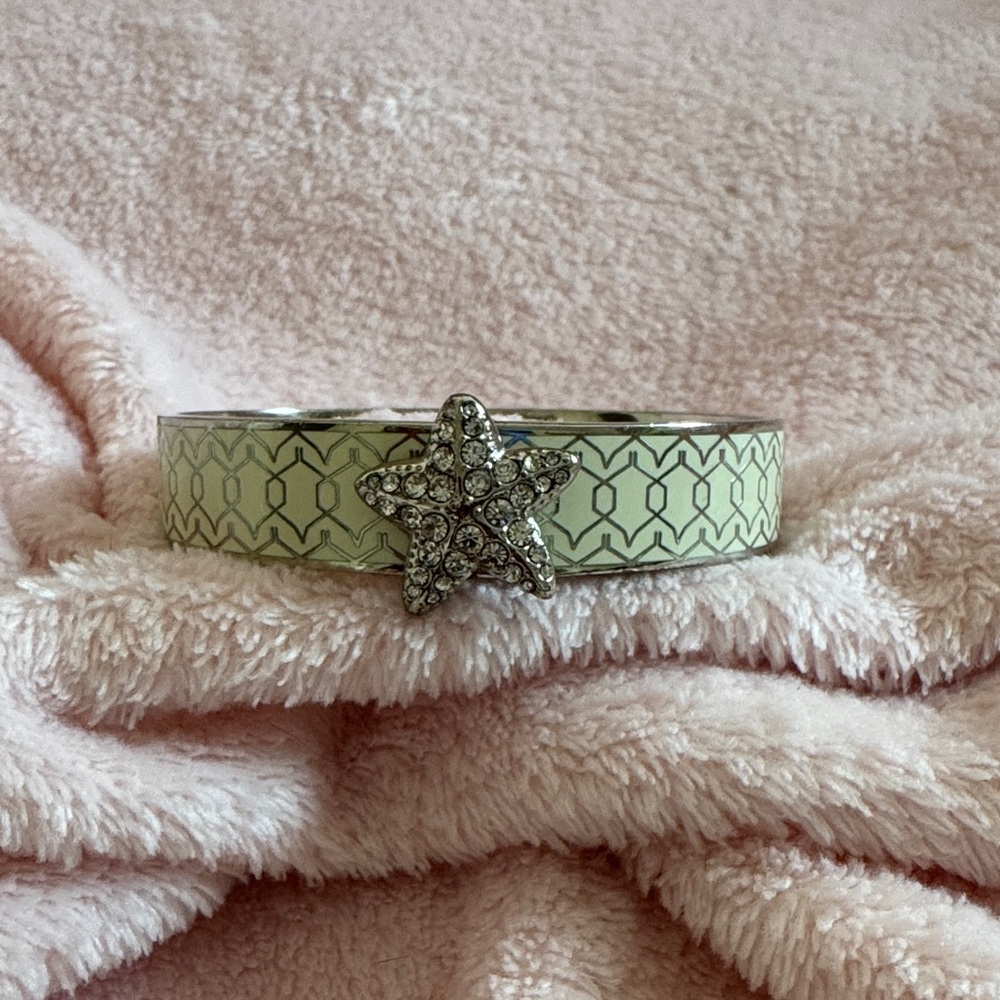 Coach Starfish Bracelet - Cream and Silver